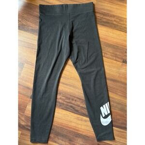 Nike Sportswear Women's Essential High Waisted Logo Leggings Pants‎ Black Large